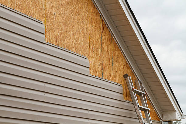 Trusted Siding Contractor service in Lake Zurich, IL - Squared Siding